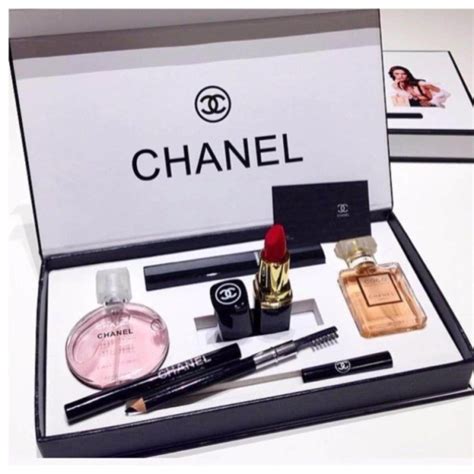 chanel limited edition eau de parfum music box|chanel gift sets.